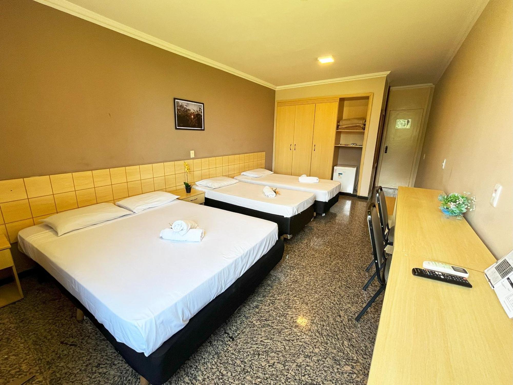 Hotel Diplomat By Bsb Inn Brazíliaváros Kültér fotó