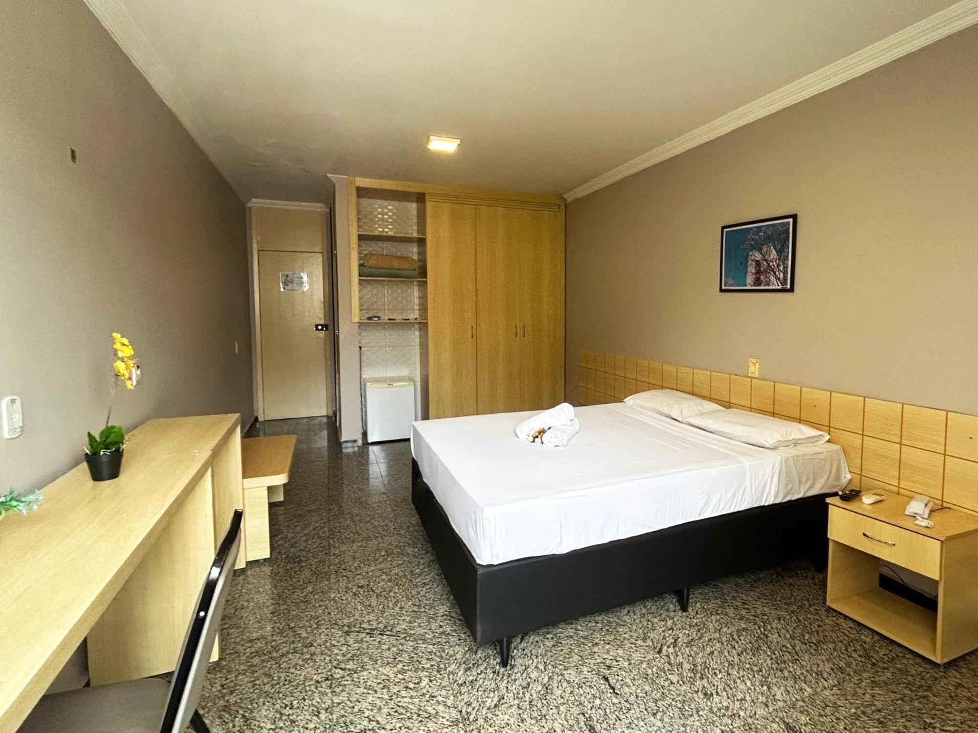 Hotel Diplomat By Bsb Inn Brazíliaváros Kültér fotó